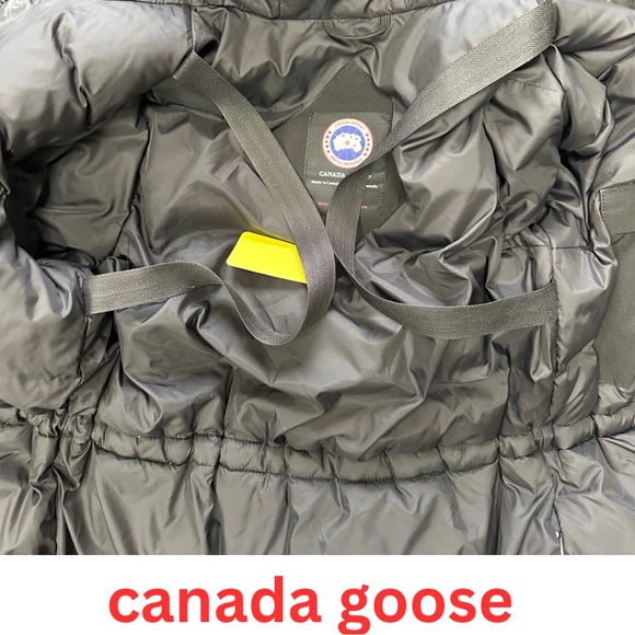 Canada Goose Women’s Rideau Parka Black Size Medium - Picture 15 of 17